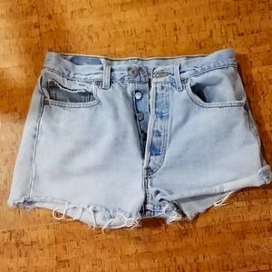 Vintage 501 Levi cut off shorts